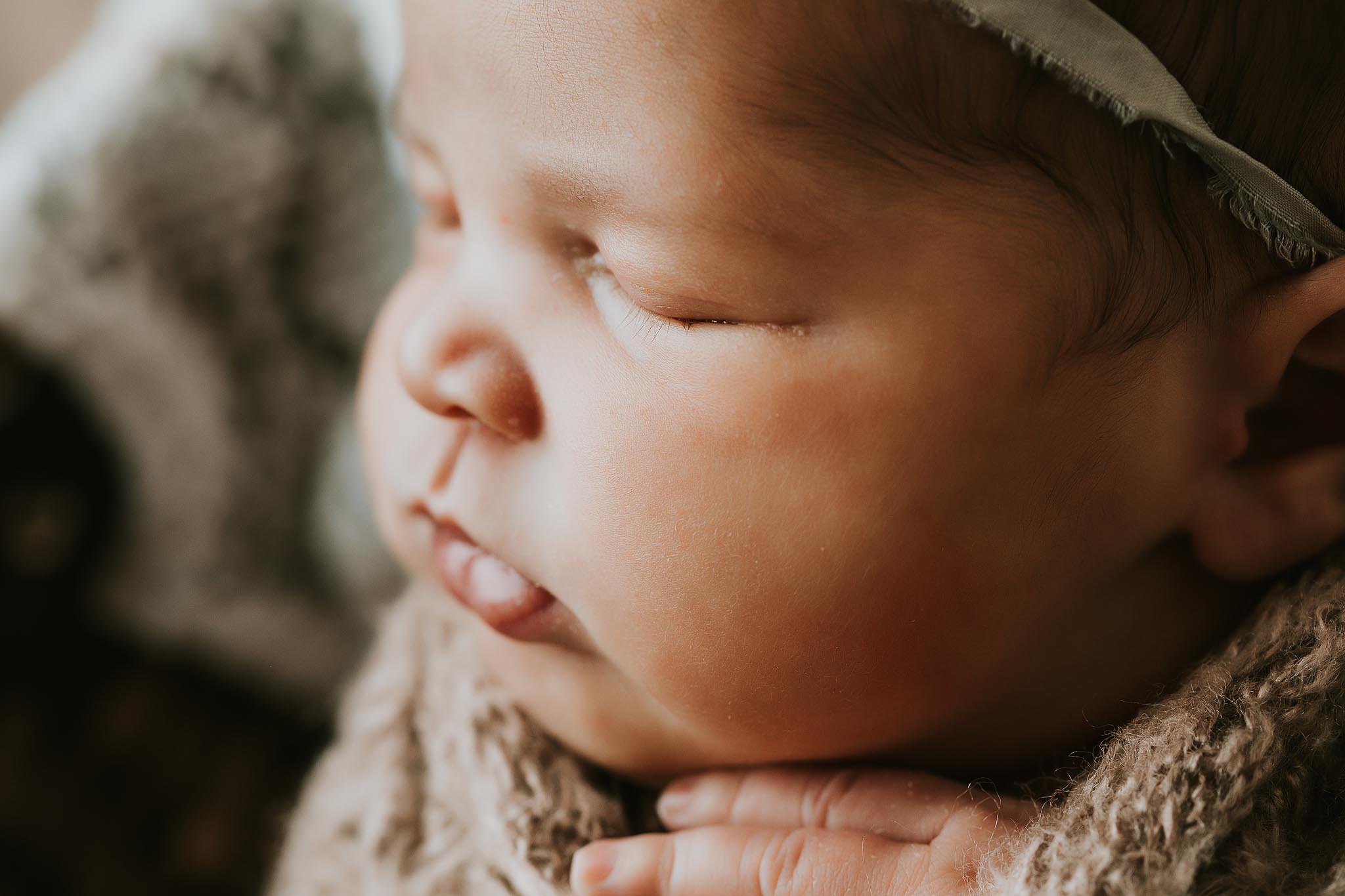 newborn cheek macro