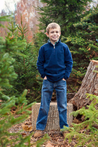potomac maryland christmas tree farm family photographer-15