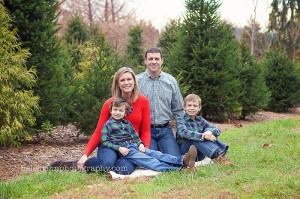 potomac maryland christmas tree farm family photographer-2