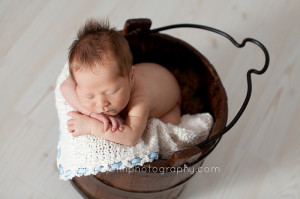 top rockville maryland newborn photographer-10