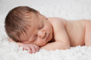 best newborn photographer in maryland-12