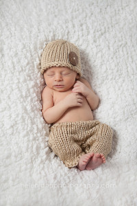 best newborn photographer in maryland-11