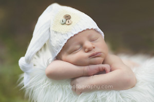 best newborn photographer in maryland-19