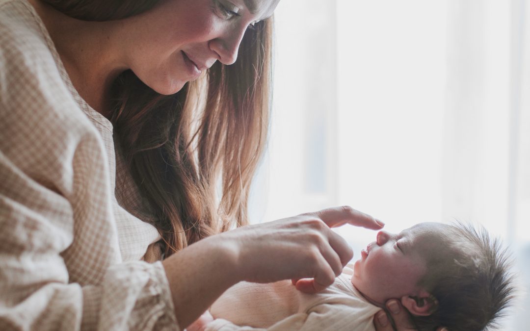 Keepsake Newborn Sessions in Frederick, Maryland | Beautiful Newborn Portraits